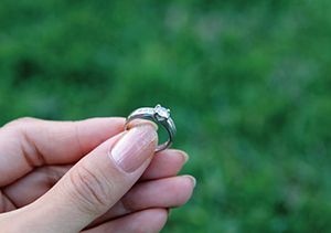 婚約指輪の納期はどのくらい？